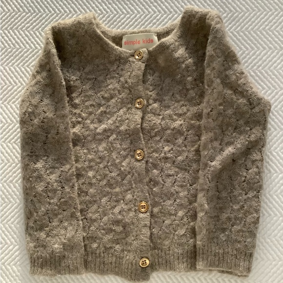 Sweater - 2T - Picture 1 of 4